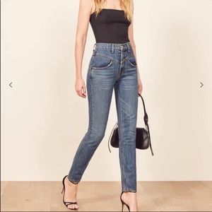 Reformation Kelly 90’s Jean in Baltic Wash